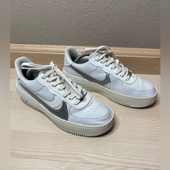 Nike Air Force 1 PLT.AF.ORM Summit White Metalic Silver Women's Shoes Size 10 - Picture 9 of 15
